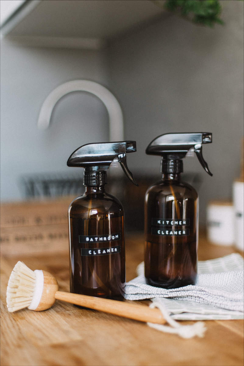 zero waste cleaners spray bottles
